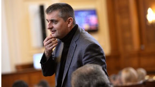 Кирил Добрев: Ако сме в Ковачевци, и пред Георги Димитров ще се поклоним
