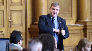 Каракачанов е доволен от работата на Карастоянова като шеф на комисията по културата
