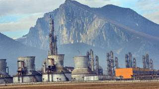 "<span class="highlight">Химко</span>" отново търси купувач