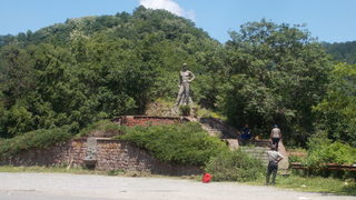 Паметник на трудовака