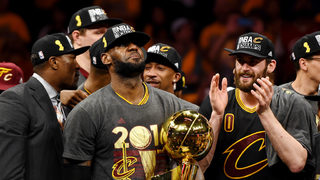 Леброн Джеймс се нареди до легендите с трета награда за MVP на финалите