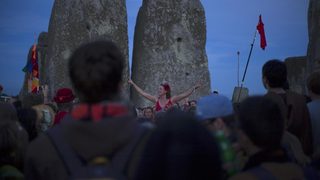 Фотогалерия: Да посрещнеш лятото на <span class="highlight">Стоунхендж</span>