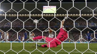 Тайната зад спасената дузпа на Серхио Рамос