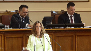 Заради международните си задължения България е на път да разреши чужд университет у нас в разрез със закона