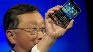 <span class="highlight">BlackBerry</span> спира производството на смартфона си
