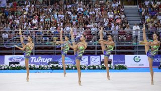 Ансамбълът завърши Световната купа в Баку с две седми места