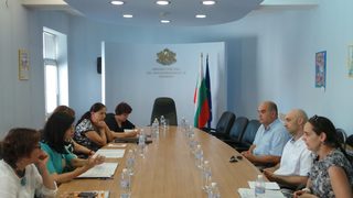 ИТ бизнесът иска да обучава по 6000 ученици на година