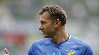 <span class="highlight">Андрей</span> <span class="highlight">Шевченко</span> пое националния отбор на Украйна