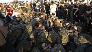 Гробищата не искат телата на метежниците, ще ги погребат отделно