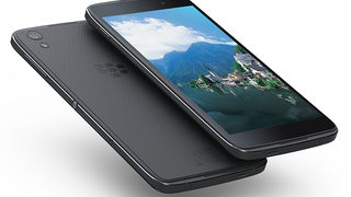 <span class="highlight">BlackBerry</span> представи "най-сигурния телефон в света"