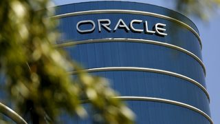 Платежната платформа на Oracle е станала жертва на руски хакери