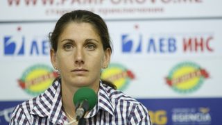 Хванатата с допинг Силвия Дънекова се закани да изчисти името си