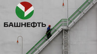 Сагата с приватизацията на "<span class="highlight">Башнефт</span>" показва границите на властта на Путин