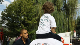 Столичани излязоха на протест срещу изсичане на дървета в Борисовата градина