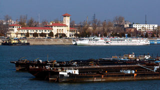 След нови сигнали за обгазяване в Русе кметът сезира още проверки