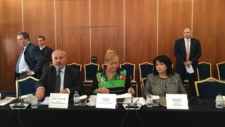Енергийното министерство ще предложи по-сериозни санкции за кражбата на ток