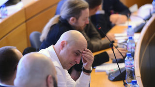 Светослав Витков и <span class="highlight">Владимир</span> <span class="highlight">Кузов</span> отпадат от изборите, не са събрали подписи
