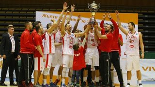 "Лукойл Академик" спечели първата баскетболна Суперкупа на България