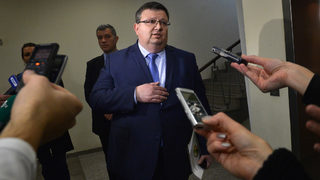 Пет неща, които показа поредният скандал в съдебния съвет
