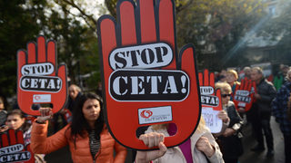 Министрите на търговията на ЕС обсъждат бъдещето на споразумението с Канада