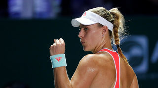 Анжелик Кербер стартира с труден успех във финалния турнир на WTA