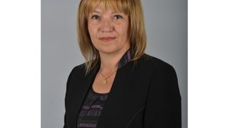 ГЕРБ и Нинова се възмутиха, че евродепутати от БСП и ДПС подкрепят резолюция за човешките права