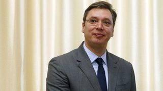 Сръбският премиер и семейството му са изведени от дома им заради открити в близост гранати