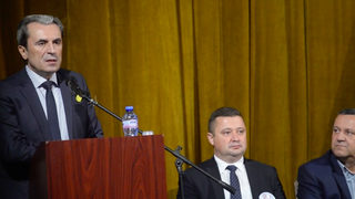 Кампанията на Орешарски - приказки с неочакван край