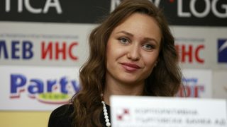 Камберова: Дочаках истинската усмивка на Цвети <span class="highlight">Стоянова</span>