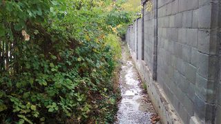 Изтичат им водите