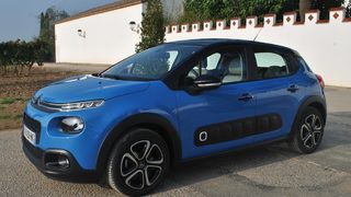 С новия "Ситроен" С3 шофираш и споделяш