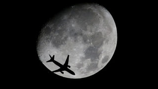 Тази вечер ще може да се види последната <span class="highlight">супер</span> <span class="highlight">Луна</span> за годината