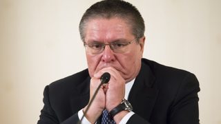 Руският министър на икономиката е задържан с $2 млн. подкуп