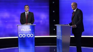 Фийон излезе победител от дебата преди неделния балотаж