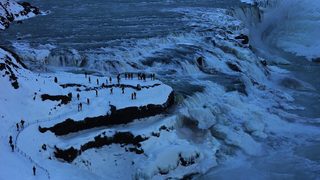 Фотогалерия: Страната на водопадите, гейзерите и вулканите