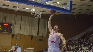 "Лукойл Академик" записа първа загуба във втората фаза <span class="highlight">на</span> Купата <span class="highlight">на</span> <span class="highlight">ФИБА</span>