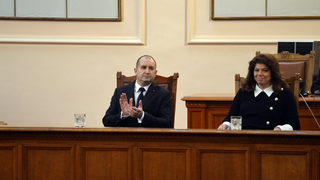 Румен Радев и <span class="highlight">Илияна</span> Йотова ще встъпят в длъжност днес