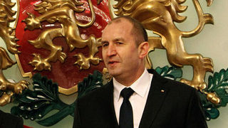 Служебният кабинет встъпва в длъжност днес