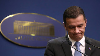 Управляващата партия в Румъния оттегли подкрепата си за премиера <span class="highlight">Сорин</span> <span class="highlight">Гриндяну</span>