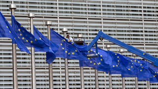 Европарламентът поиска ЕС да има финансов министър