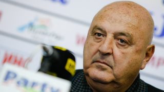 Цитат на деня: Спас Русев никога не е обелвал дума за спорт, камо ли за футбол
