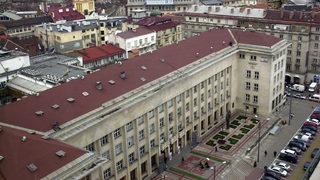 <span class="highlight">БТК</span> продава Телефонната палата в София