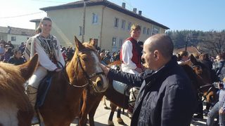 Снимка на деня: Агитационна <span class="highlight">кушия</span>
