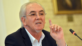 ДОСТ сезира прокуратурата, защото полицията им отнела 400 пакета храна за бедни хора за след изборите