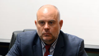 Специализираната прокуратура се "пука по шефовете" и има кадрови проблеми