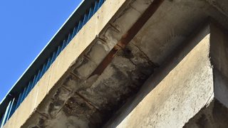 Никой не знае дали и кога ще продължи ремонтът на Аспарухов мост (допълнена)