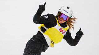Александра Жекова преодоля квалификации на световното по сноуборд