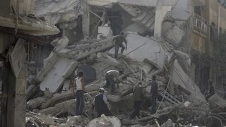 След шест години война в Сирия Асад укрепи позициите си, но кръвопролитието продължава
