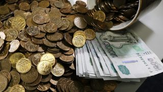 Русия може да е изпрала до 80 млрд. долара през Молдова и Латвия
