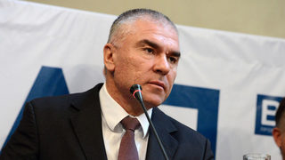 Прокуратурата проверява регистрацията на двете партии на Марешки